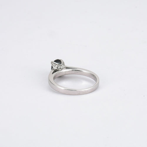 Bague 52 Bague Saphir ovale Diamants 58 Facettes
