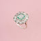 Bague 56 Bague ancienne Art Déco ornée d’émeraudes et diamants en or blanc 18k et platine 58 Facettes