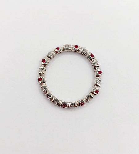 Bague 51 Alliance américaine vintage or blanc 18k diamants et rubis 58 Facettes A06081