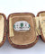 Bague Bague en or blanc des années 1970 avec émeraudes et diamants 58 Facettes