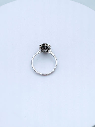 Bague 53 Bague marquise or gris, émeraude, diamant 58 Facettes
