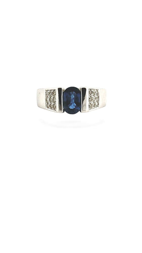 Bague 51 Bague en or blanc saphir et diamants 58 Facettes