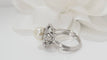 Bague 51 Bague vintage en or blanc, perle de culture et diamants 58 Facettes 32084