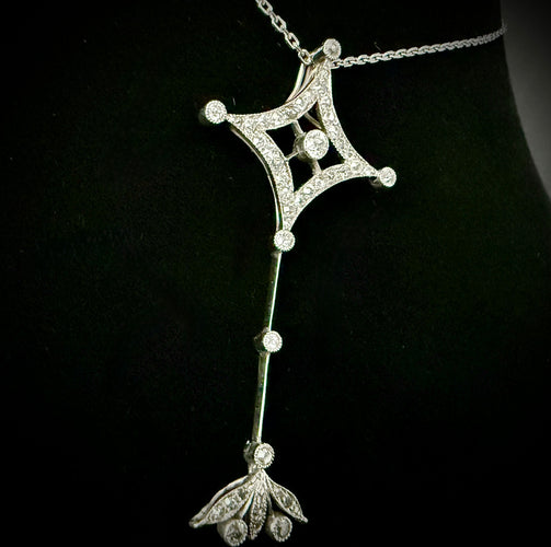 Pendentif Pendentif en platine serti de 1 carat de diamants 58 Facettes