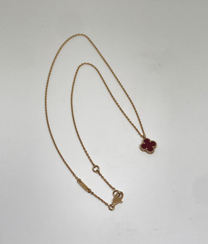 Collier Van Cleef collier « Sweet Alhambra » or rose cornaline 58 Facettes