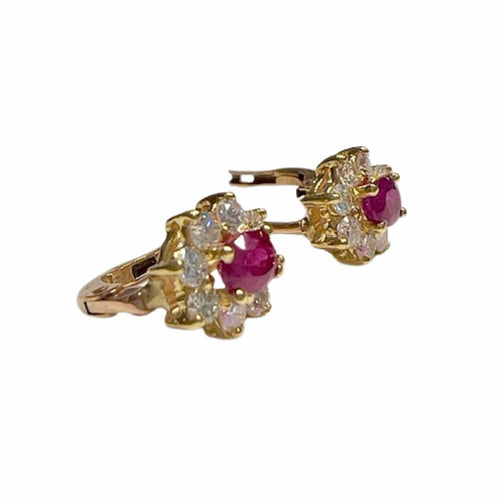 Boucles d'oreilles BOUCLES D'OREILLES ROSETTE EN OR CONTEMPORAINES 18 ct avec DIAMANTS et CENTRE RUBIS 58 Facettes Q245A