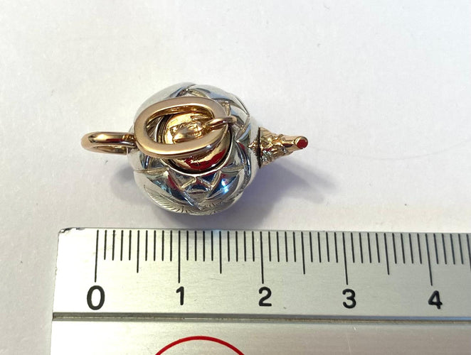 Pendentif POMELLAT0 - Pendentif théière 58 Facettes