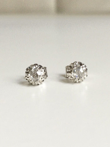 Boucles d'oreilles Puces d’oreilles serties de diamants taille rose en or blanc 18k 58 Facettes