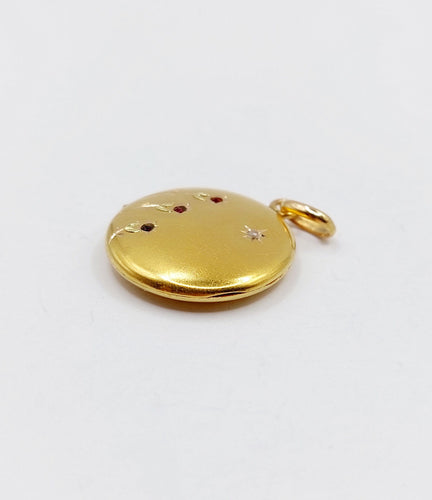Pendentif porte-photo or jaune, pierre rouge et perle (circa 1900) 58 Facettes A06217