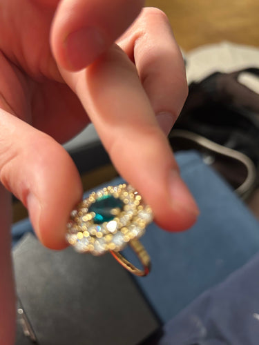Bague Bague or jaune émeraude 3cts et diamants 4cts 58 Facettes