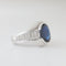 Bague 54 Bague style chevalière or gris, saphir et diamants 58 Facettes