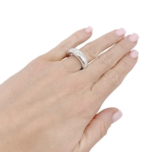 52 Bague Chaumet "Anneau" or blanc, diamants. 58 Facettes 33538