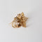 Broche Broche florale en or rose et diamant 58 Facettes THI01752