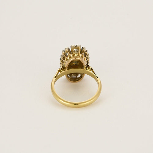 Bague 52,5 Bague marguerite en or jaune, blanc, saphirs et diamants 58 Facettes BIA10252