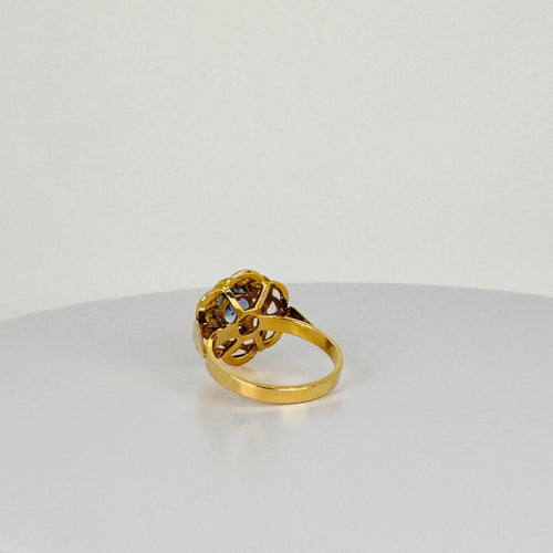 Bague Bague en or jaune avec topaze bleue de 1,5 carat 58 Facettes 2509004