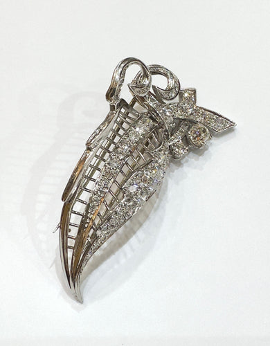 Broche Broche ancienne en platine et argent avec diamants 58 Facettes