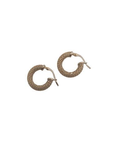 Boucles d'oreilles Créoles ajourées motifs treillis en or jaune 18k 58 Facettes