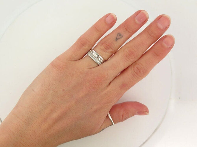 bague BOUCHERON quatre radiant edition pm jrg02486 54 or blanc 18k diamant
