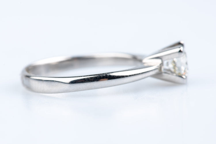 Bague 51 Bague solitaire en or blanc avec diamant 0,50 ct 58 Facettes BG41900043-107