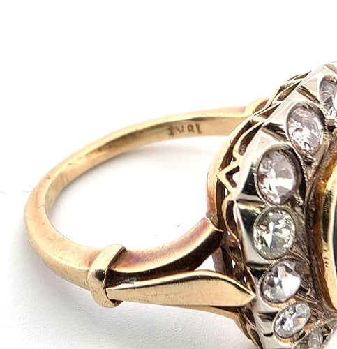 Bague 49 Bague en or jaune 18 carats 2028 C avec saphir central et diamants environnants 58 Facettes