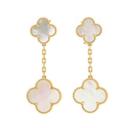 Boucles d'oreilles VAN CLEEF & ARPELS - Magic Alhambra, boucles d'oreilles or jaune et nacre 58 Facettes