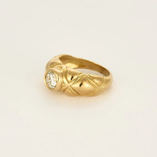 Bague 50 Bague jonc matelassée en or jaune 18 carats et diamant 0,75 ct 58 Facettes 58FC167