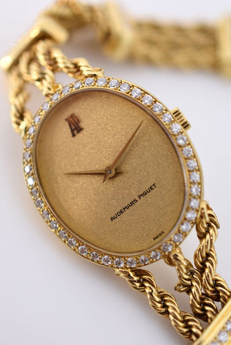 Montre Audemars Piguet Lady Classique DA - Montre joaillière en or jaune 18K et diamants 58 Facettes AUP-100