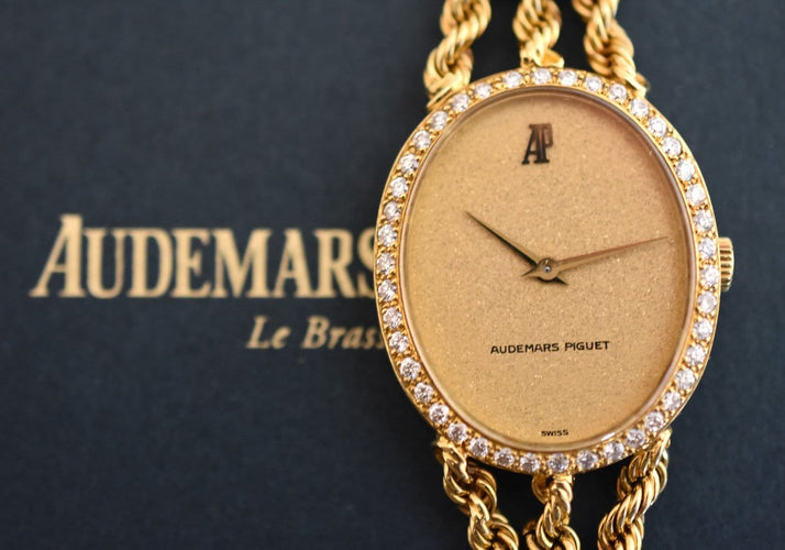 Montre Audemars Piguet Lady Classique DA - Montre joaillière en or jaune 18K et diamants 58 Facettes AUP-100