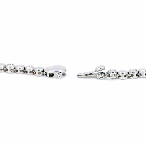 Collier Collier tennis en or blanc 18 carats et diamants taille brillant 58 Facettes C98C42CAFA3044CD82CA0481725E860C