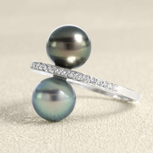 Bague 52 Bague - Perles de culture de Tahiti et diamants en or gris 58 Facettes OC-61400041