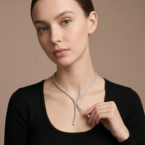 Collier Collier cravate Édouard Nahum en or blanc et diamants 58 Facettes 63700130