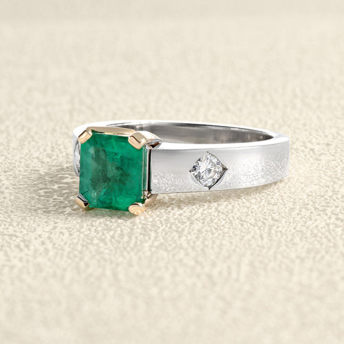 Bague 54 Bague en or gris et jaune avec émeraude de Colombie et diamants 58 Facettes OC-61300089