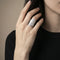 Bague 53 Bague bandeau en or gris 750 pavée de diamants 58 Facettes 61E00438