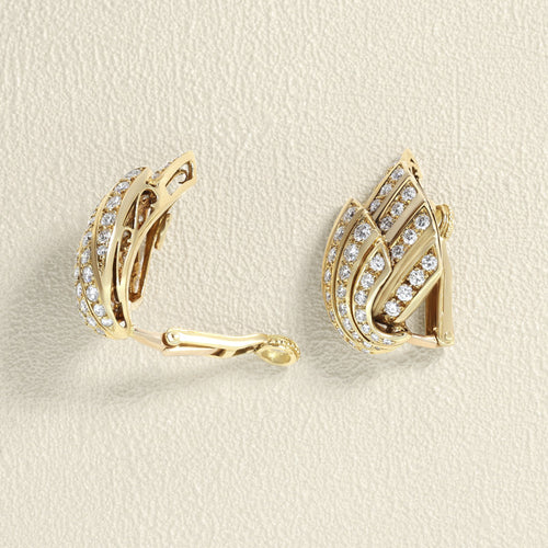 Boucles d'oreilles Boucles d'oreilles en or jaune et diamants 58 Facettes 66300053