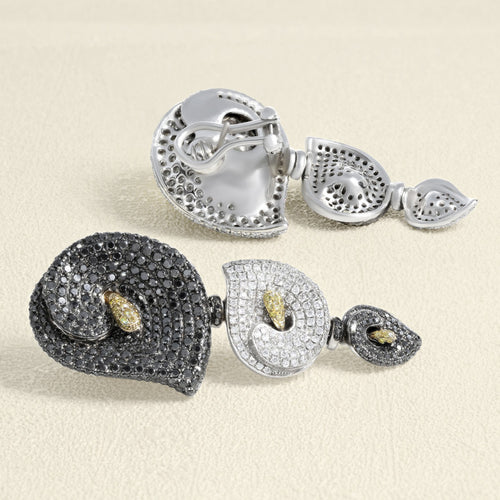 Boucles d'oreilles Boucles d'oreilles en or blanc et diamants 58 Facettes 66000159