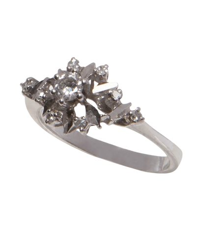 Bague 51 Bague alliance Tank circa 1940 en or blanc 18 carats et diamants 58 Facettes BO210505/ALLIANCECIRCA1950