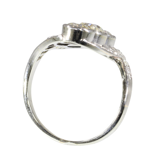 Bague 54 Bague Belle Époque trois diamants en or blanc 18K 58 Facettes 25351-0042