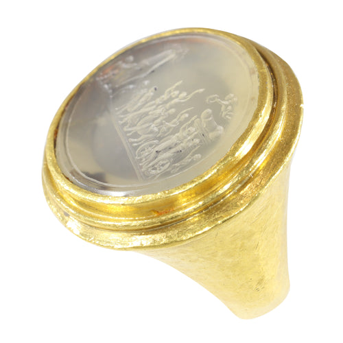 Bague 56 Bague sceau classique du XVIIIe siècle en or jaune, intaille agate 58 Facettes 19087-0061