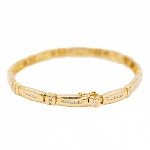 Bracelet Bracelet en or jaune et diamants 58 Facettes 2314034CN
