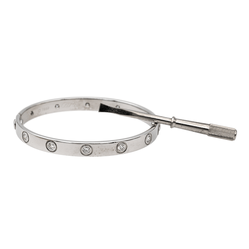 Bracelet Cartier Love - Bracelet jonc en or blanc serti de diamants 58 Facettes 2873481RV