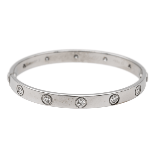 Bracelet Cartier Love - Bracelet jonc en or blanc serti de diamants 58 Facettes 2873481RV
