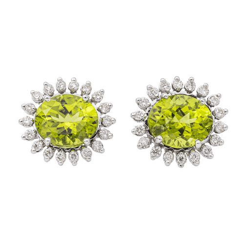 Boucles d'oreilles Boucles d’oreilles en or blanc 18 carats avec péridots et diamants 58 Facettes 3013258CN