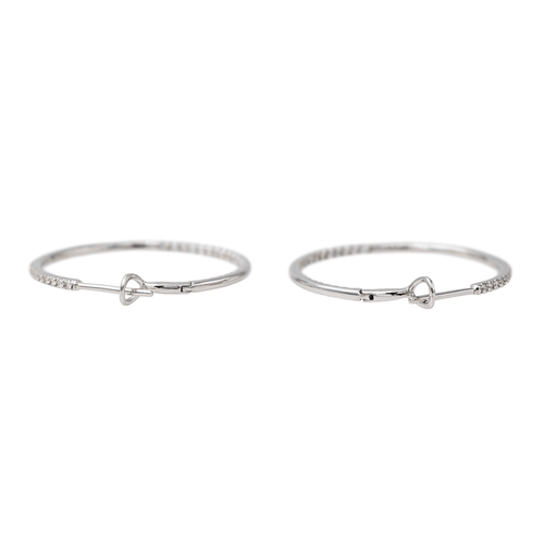 Boucles d'oreilles Créoles - Boucles d’oreilles en or blanc 18 carats et diamants 58 Facettes 3853169RV