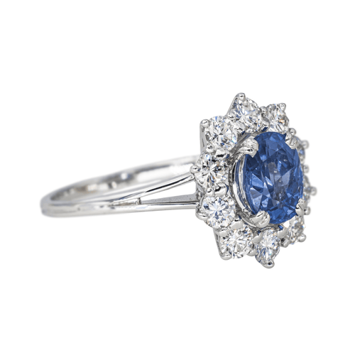 Bague 57 Bague Pompadour en or blanc avec saphir ovale et diamants 58 Facettes 4354722CN