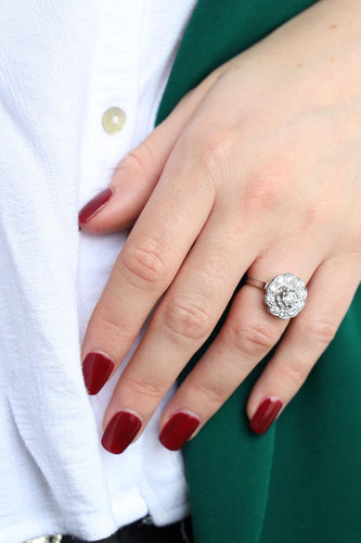 Bague 50 Bague marguerite rétro en platine 900 sertie de diamants 58 Facettes 2226833CN