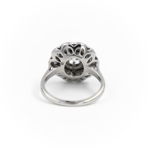 Bague 50 Bague marguerite rétro en platine 900 sertie de diamants 58 Facettes 2226833CN