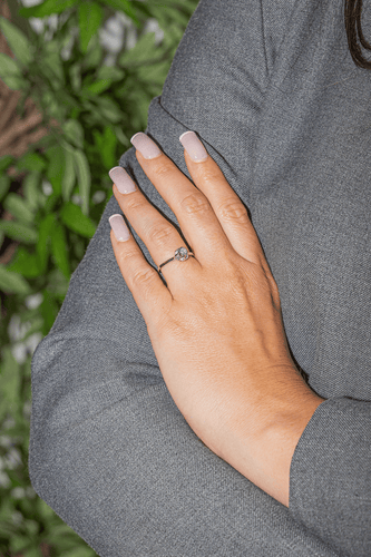 Bague 51 Bague solitaire en or blanc 18 carats avec diamant taille ancienne 58 Facettes 3387647CN