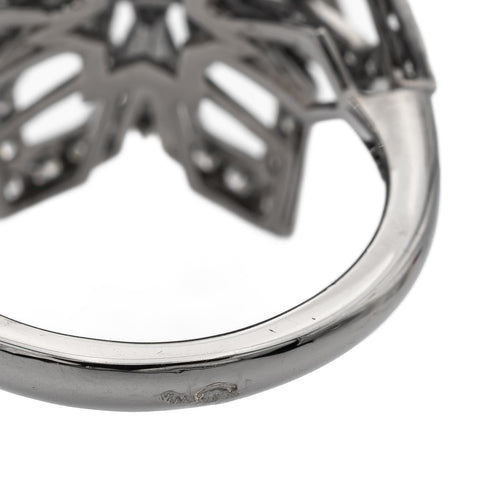 Bague 55 Bague fleur en or noir 18 carats et diamants 58 Facettes 578700RV