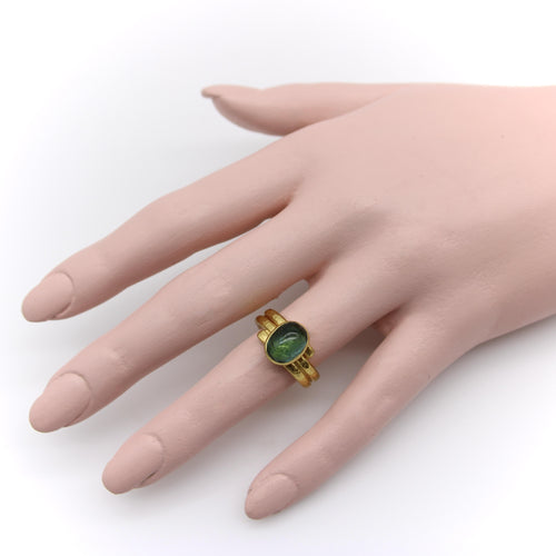 Bague Bague martelée à la main en or 22 carats avec tourmaline bleu-vert 58 Facettes A2002C