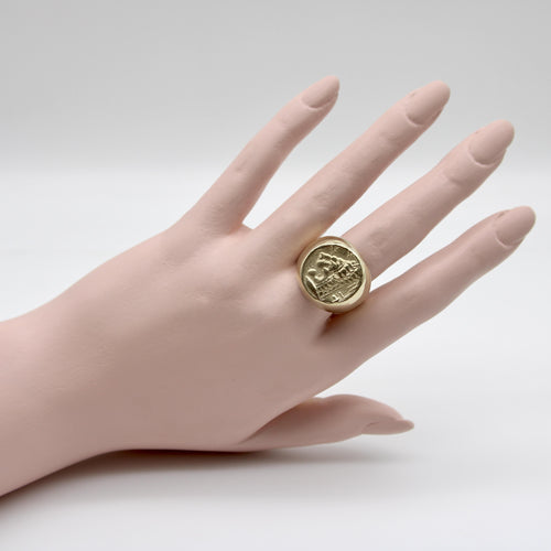 Bague Bague chevalière vintage tête de lion en or 14k 58 Facettes A2002J